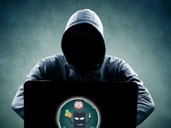 fraud adalah