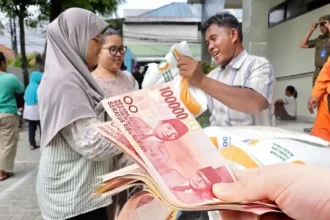 cek bansos beras 10 kg